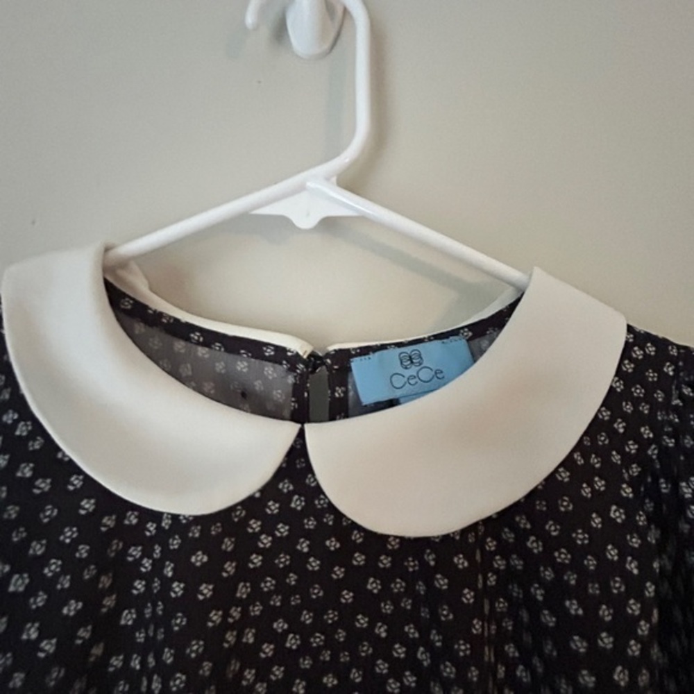 Ce Ce Women's Black and White Collared Top‎ - Picture 4 of 9